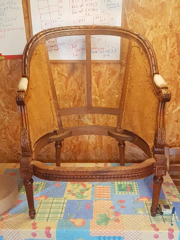 Carcasse de fauteuil en bois